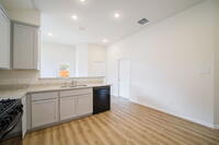Home Image 9