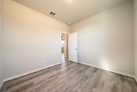 Home Image 18