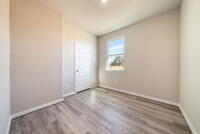 Home Image 21