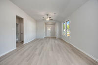 Home Image 7